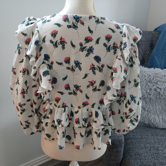 Olivaceous Blouse - Picture 6 of 16